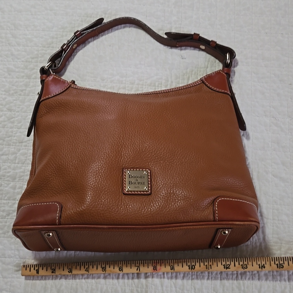 Dooney & Bourke Cognac Pebble Leather Hobo Bag Great Everyday Bag Roomy - Picture 2 of 13